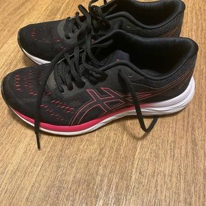 Ladies size 8 ASICS runners